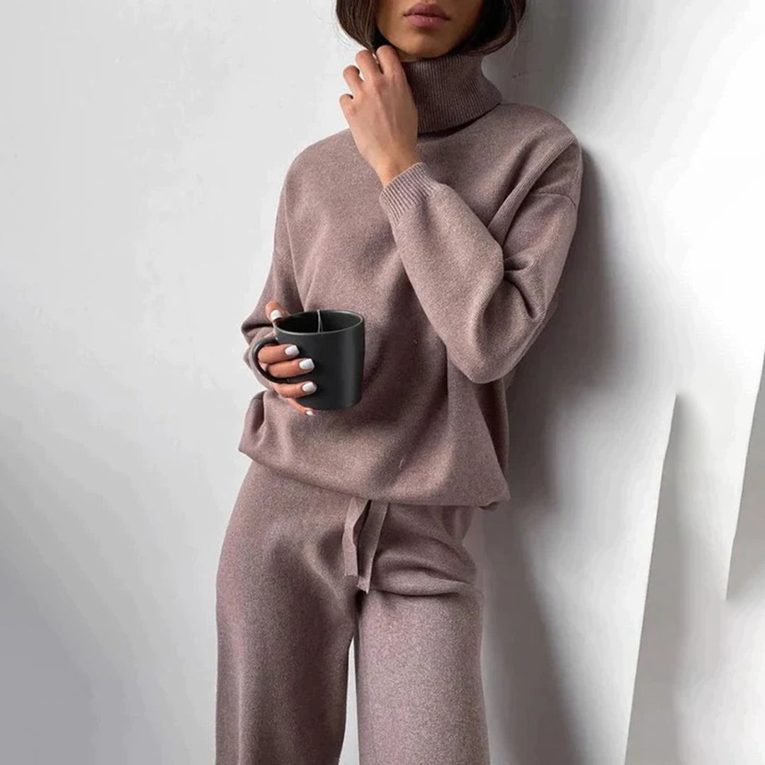 Women's Elegant and Comfortable Set