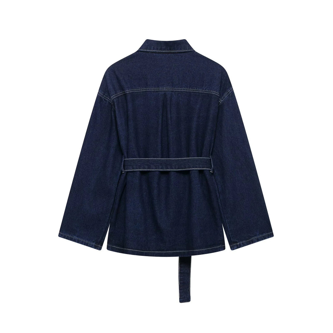 Women's Belted Denim Utility Jacket with Structured Collar and Relaxed Fit
