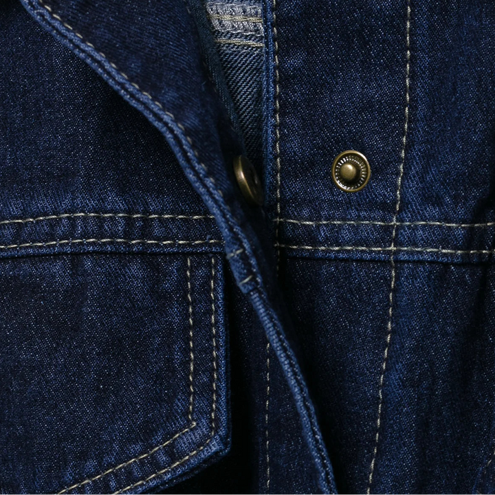 Women's Belted Denim Utility Jacket with Structured Collar and Relaxed Fit